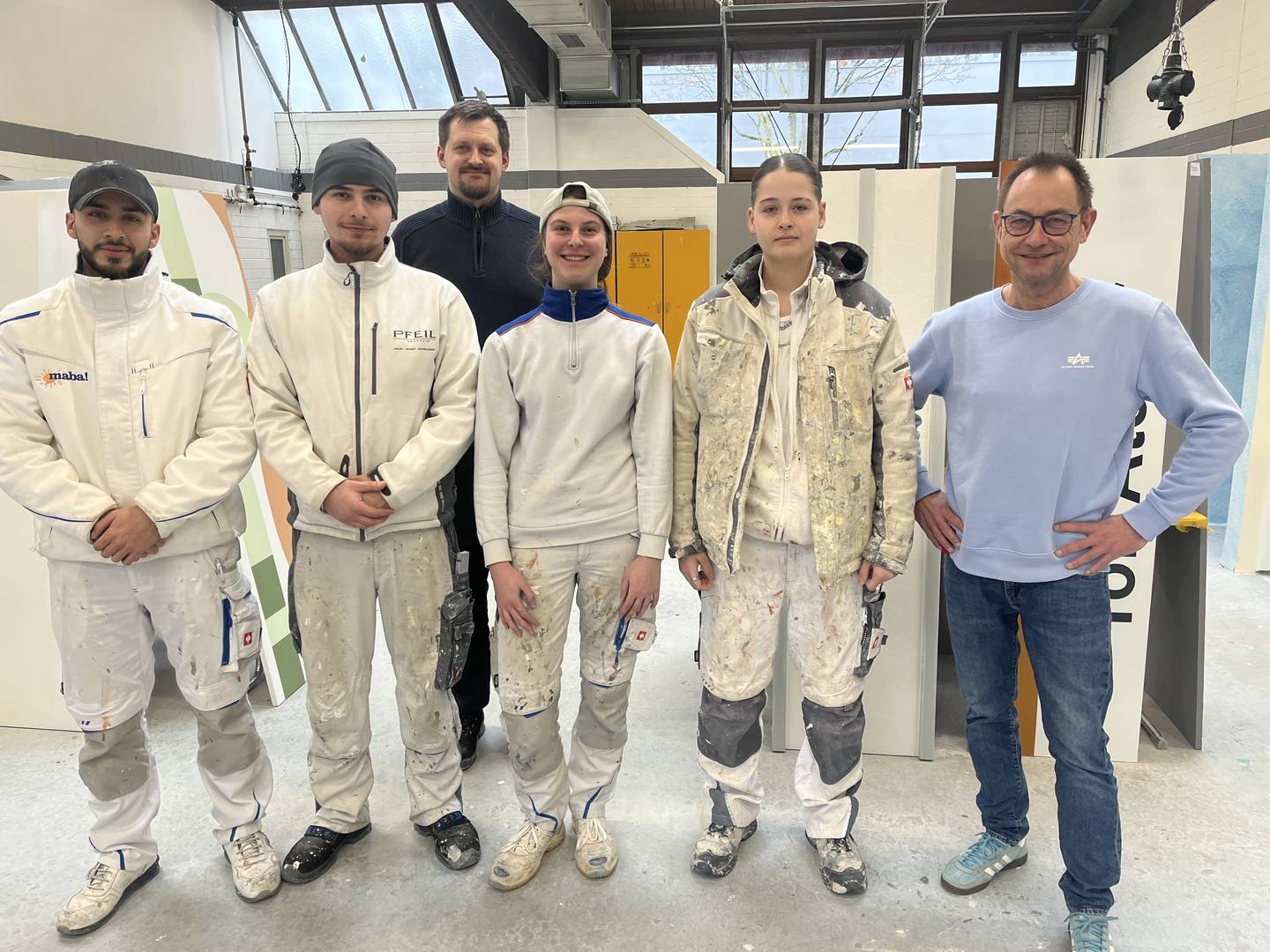 von links nach rechts:  Seyhan Özdemir, Tristan Eger, Timo Potsch, Lea Frontzek, Lena Matter und Rüdiger Etzler.